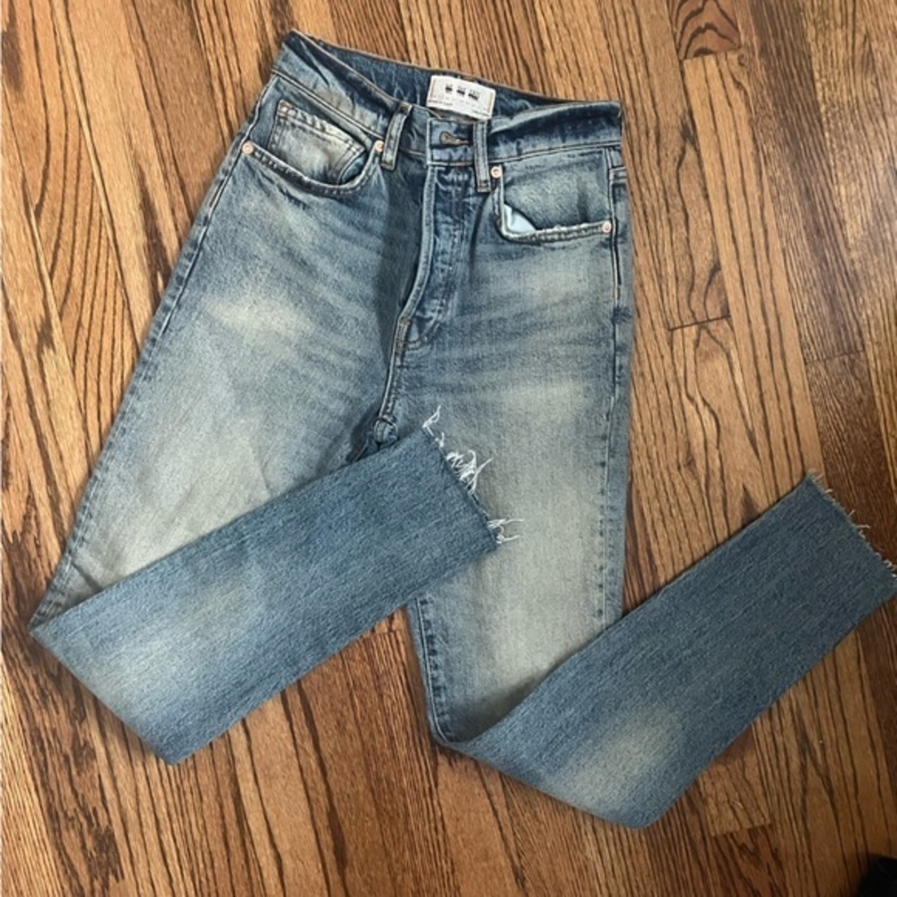 We the Free High Rise Jeans Raw‎ Hem Light Distressing